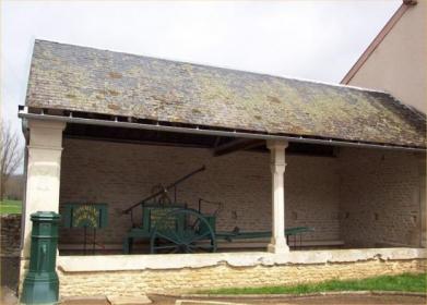 Commarin le lavoir